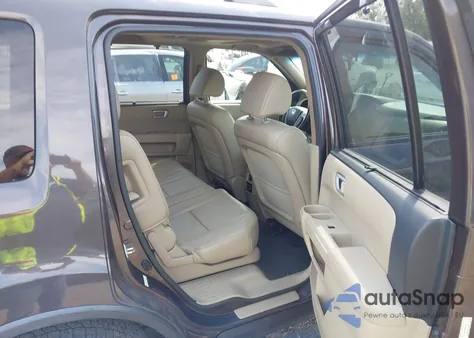 2013 Honda Pilot Touring из США, поврежденный, VIN 5FNYF4H99DB061852